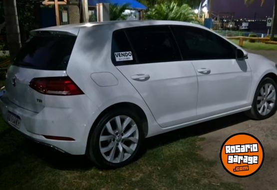 Autos - Volkswagen Golf 1.4 tsi comfortline 2019 Nafta 70000Km - En Venta