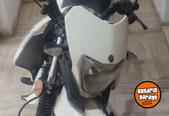 Motos - Motomel SKUA 2017 Nafta 1111Km - En Venta