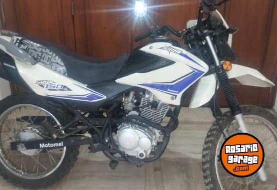 Motos - Motomel SKUA 2017 Nafta 1111Km - En Venta