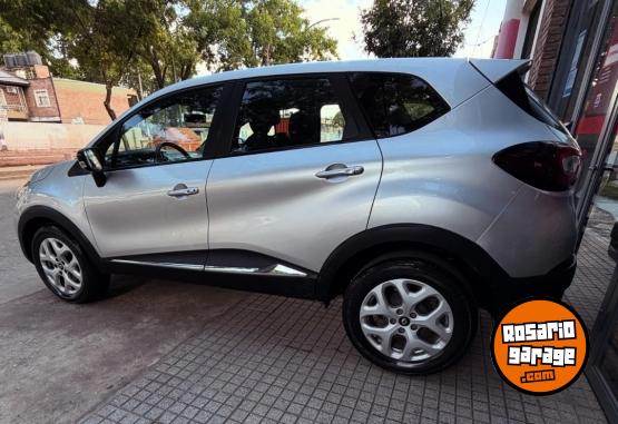 Camionetas - Renault Captur 2.0 16v ZEN 2018 Nafta 105000Km - En Venta