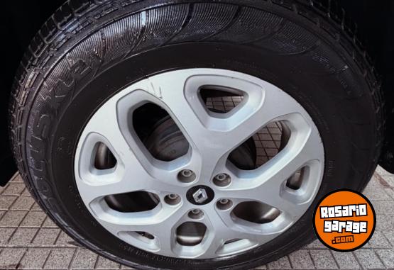 Camionetas - Renault Captur 2.0 16v ZEN 2018 Nafta 105000Km - En Venta