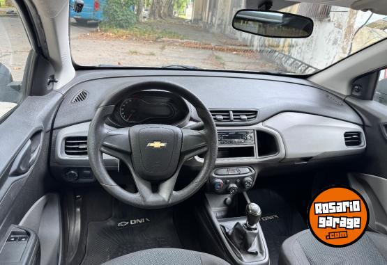 Autos - Chevrolet Onix 2018 Nafta 70000Km - En Venta