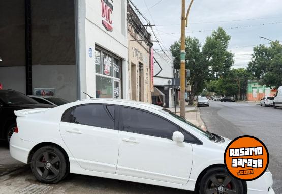 Autos - Honda CIVIC 1.8 LXS MT 2011 Nafta 122000Km - En Venta