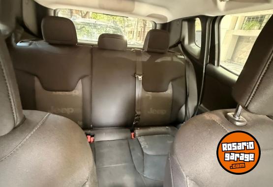 Camionetas - Jeep Renegade Sport 2018 Nafta 71000Km - En Venta