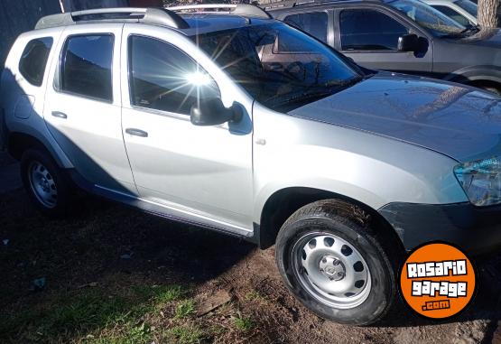 Autos - Renault Duster 2013 Nafta 180000Km - En Venta