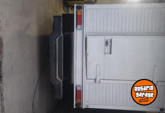 Camiones y Gr�as - Ford 700 - En Venta