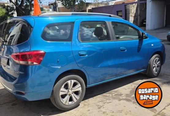 Autos - Chevrolet Spin 2019 Nafta 80000Km - En Venta