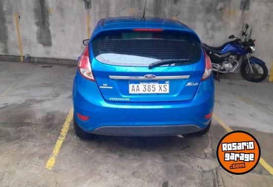Autos - Ford Fiesta titanium 2016 Nafta 66000Km - En Venta
