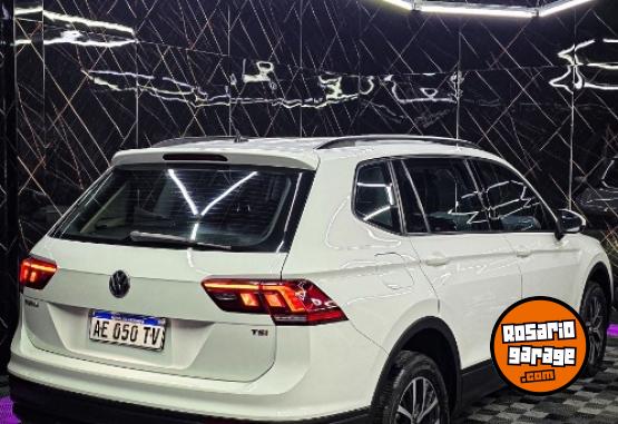 Autos - Volkswagen Tiguan 2020 Nafta 85000Km - En Venta