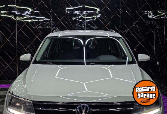 Autos - Volkswagen Tiguan 2020 Nafta 85000Km - En Venta