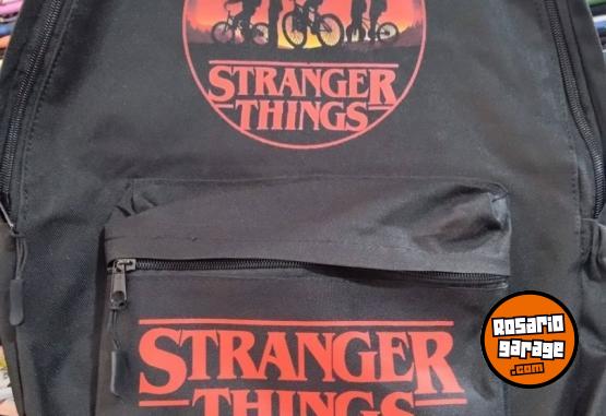 Otros - Mochilas escolares Stranger things anime series peliculas y videogames - En Venta