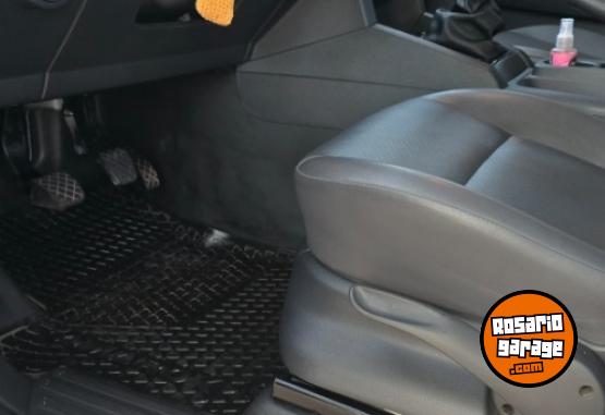 Autos - Volkswagen Amarok 2024 Diesel 75000Km - En Venta