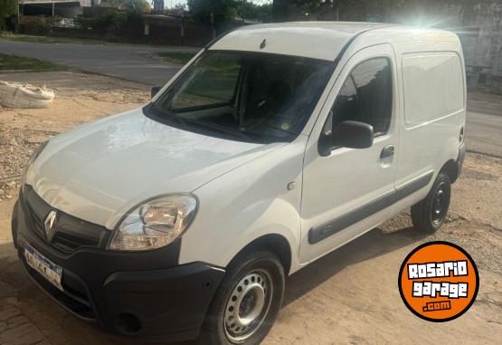 Utilitarios - Renault KANGOO 2017 Nafta 157000Km - En Venta