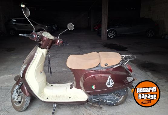 Motos - Motomel Strato 2021 Nafta 11500Km - En Venta