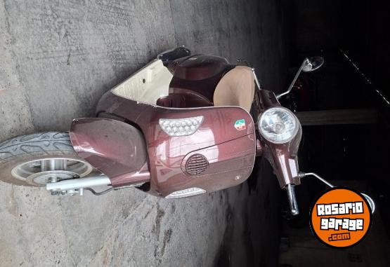 Motos - Motomel Strato 2021 Nafta 11500Km - En Venta