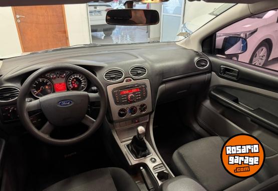 Autos - Ford FOCUS - TREND 2012 Nafta 137000Km - En Venta