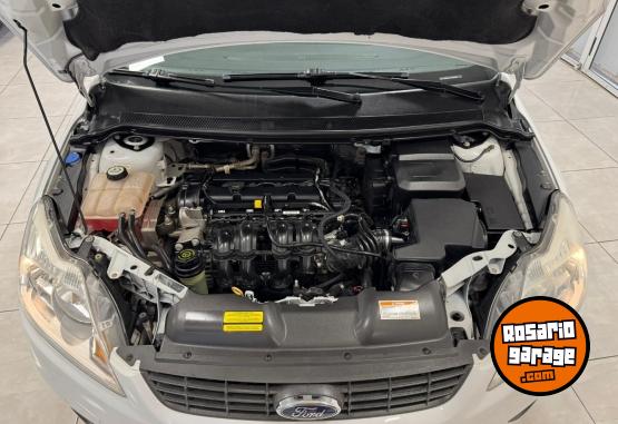 Autos - Ford FOCUS - TREND 2012 Nafta 137000Km - En Venta