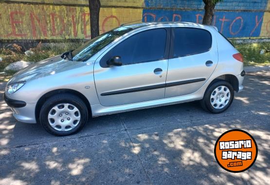 Autos - Peugeot 206 2007 Diesel 150000Km - En Venta