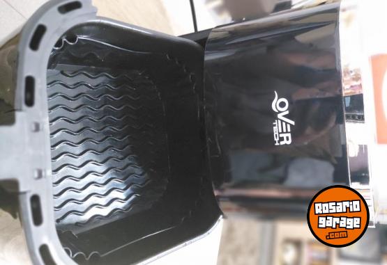 Hogar - Freidora de aire Over Tech - En Venta