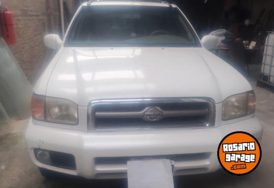 Camionetas - Nissan pathfinder 2002 Nafta 290000Km - En Venta