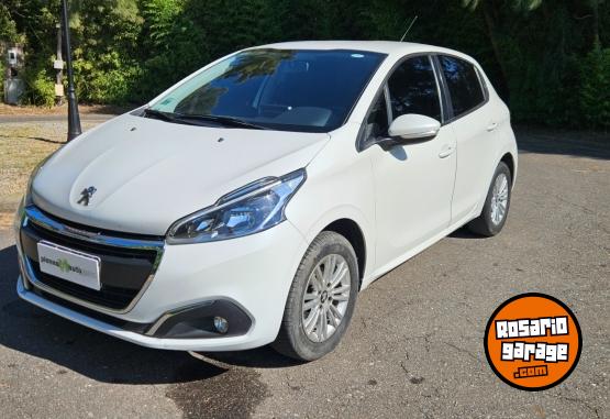 Autos - Peugeot 208 1.6vti C3 POLO 2018 Nafta 73000Km - En Venta