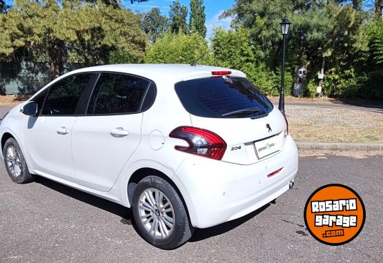Autos - Peugeot 208 1.6vti C3 POLO 2018 Nafta 73000Km - En Venta