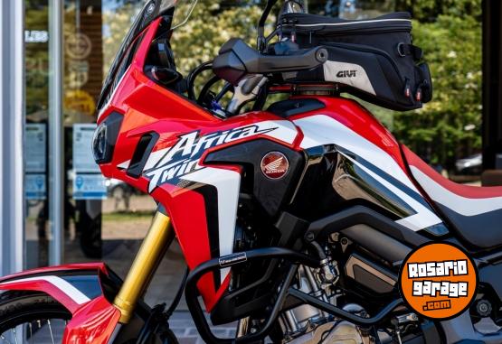 Motos - Honda Africa Twin 2017 Nafta 35000Km - En Venta