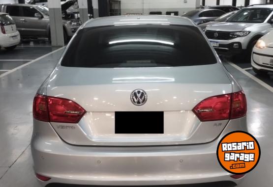Autos - Volkswagen VENTO 2.5 LUXURY MT 2013 Nafta 147000Km - En Venta