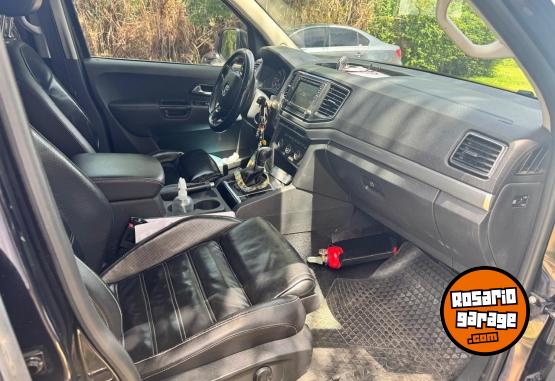 Camionetas - Volkswagen amarok  extreme  full 4x4 2017 Diesel 205000Km - En Venta