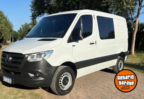 Utilitarios - Mercedes Benz Sprinter 2022 Diesel 64000Km - En Venta