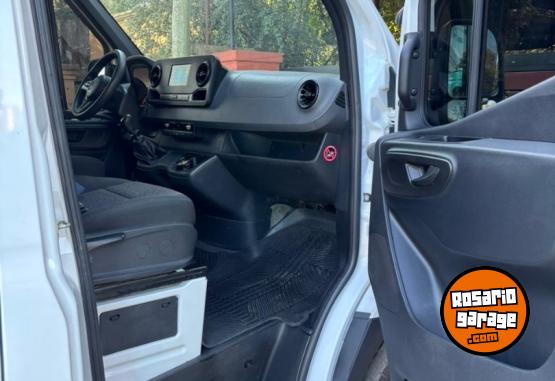 Utilitarios - Mercedes Benz Sprinter 2022 Diesel 64000Km - En Venta