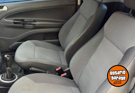 Utilitarios - Volkswagen saveiro 2012 Nafta 243000Km - En Venta