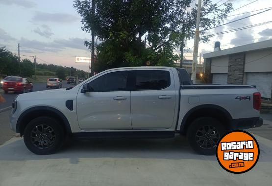 Camionetas - Ford RANGER BLAK 2024 Diesel 34000Km - En Venta