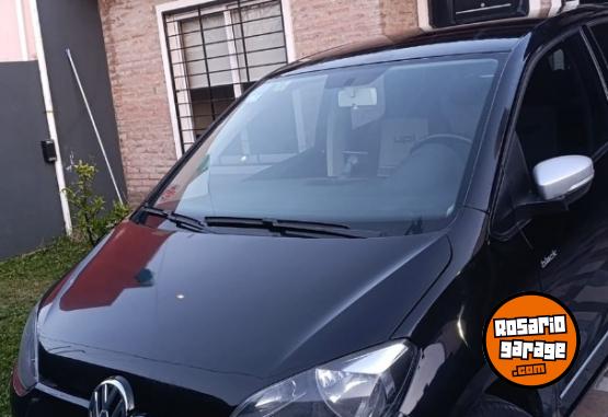 Autos - Volkswagen Up black 2015 Nafta 120000Km - En Venta