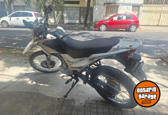 Motos - Mondial Td 150 2021 Nafta 21000Km - En Venta