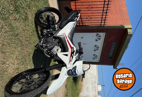 Motos - Honda Xr 300 2024 Nafta 4000Km - En Venta