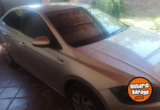 Autos - Volkswagen Virtus 2018 Nafta 152000Km - En Venta