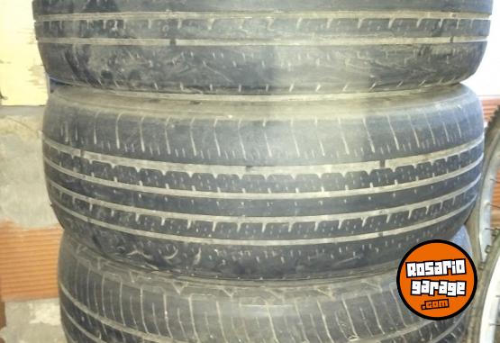Accesorios para Autos - Vendo 4 cubiertas 185/65 R15 !!! - En Venta