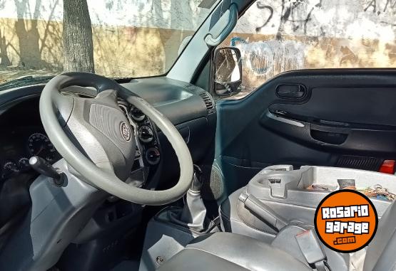 Utilitarios - Kia K2500 2011 Diesel 250000Km - En Venta