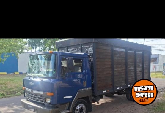 Camiones y Gr�as - VENDO CAMION MOD 97 - En Venta