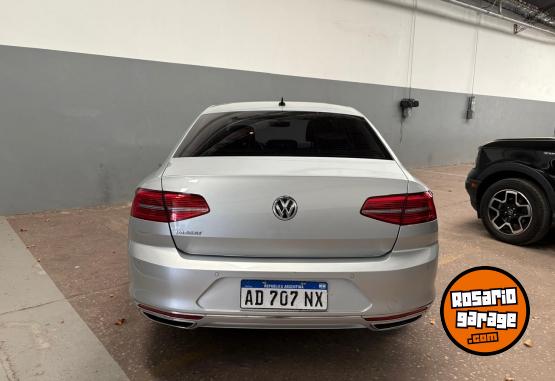 Autos - Volkswagen Passat 2.0Tsi Highline 2018 Nafta 90000Km - En Venta