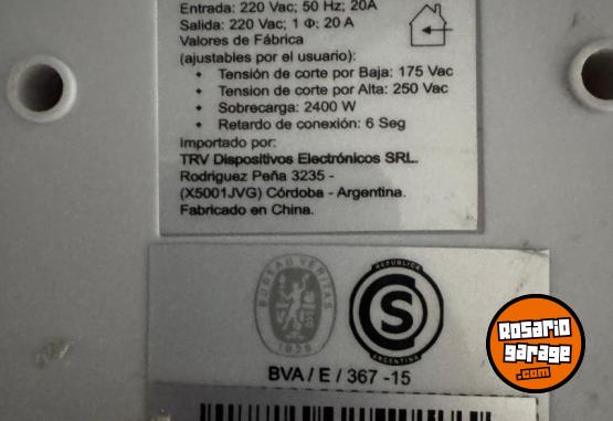 Hogar - VENDO HELADER CON FREEZER NO FROST, EXCELENTE FUNCIONAMIENTO!! - En Venta