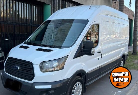 Utilitarios - Ford Transit 2017 Diesel 290000Km - En Venta