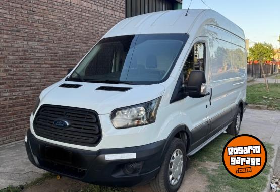Utilitarios - Ford Transit 2017 Diesel 290000Km - En Venta