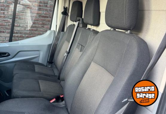 Utilitarios - Ford Transit 2017 Diesel 290000Km - En Venta