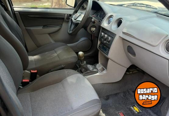 Autos - Chevrolet Prisma LT 2011 Nafta 130000Km - En Venta