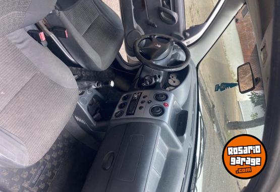 Utilitarios - Peugeot Partner 2016 Nafta 117000Km - En Venta