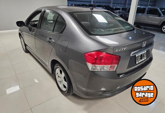 Autos - Honda City Lx 1.5 2011 Nafta 220000Km - En Venta