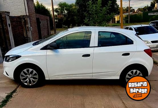 Autos - Chevrolet Onix LT 2017 Nafta 180000Km - En Venta