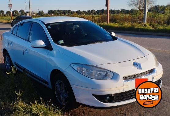 Autos - Renault Fluence confort 1.6 2012 Nafta 145000Km - En Venta